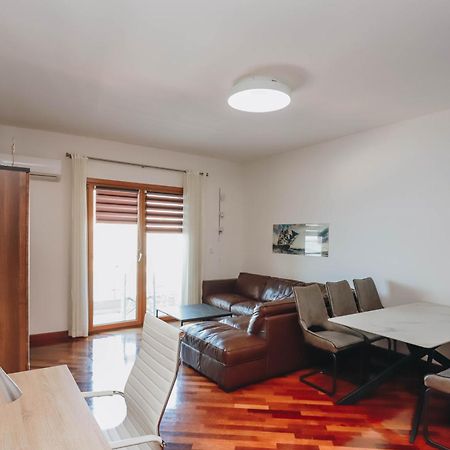 Apartment Near Ponta Nova Of Rafailovici เบชิชิ ภายนอก รูปภาพ