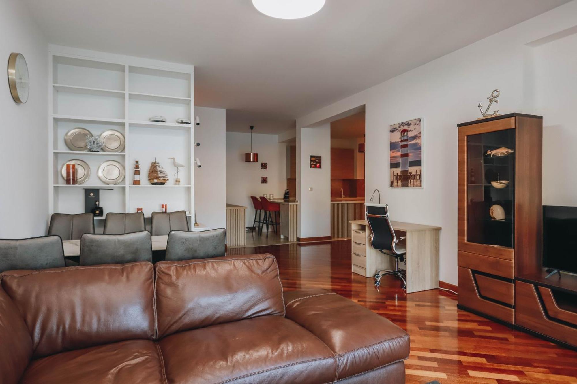 Apartment Near Ponta Nova Of Rafailovici เบชิชิ ภายนอก รูปภาพ